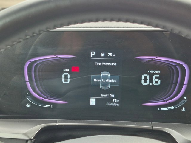 Used 2025 Kia Telluride S FWD image 11