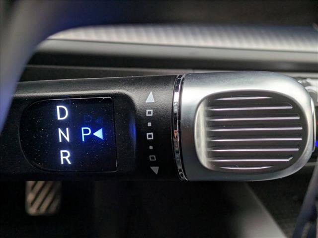 Used 2025 Hyundai Ioniq 6 Limited image 12