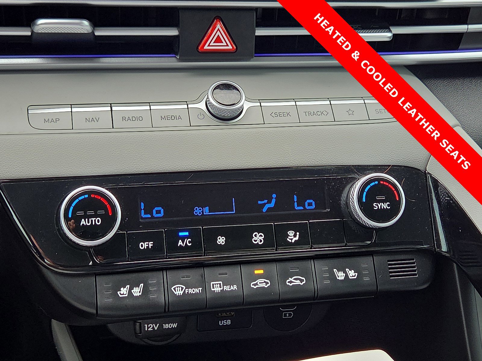 Used 2024 Hyundai Elantra Limited image 19