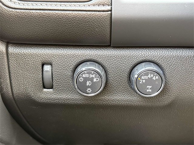 Used 2019 GMC Canyon SLE w/ Elevation Edition image 10