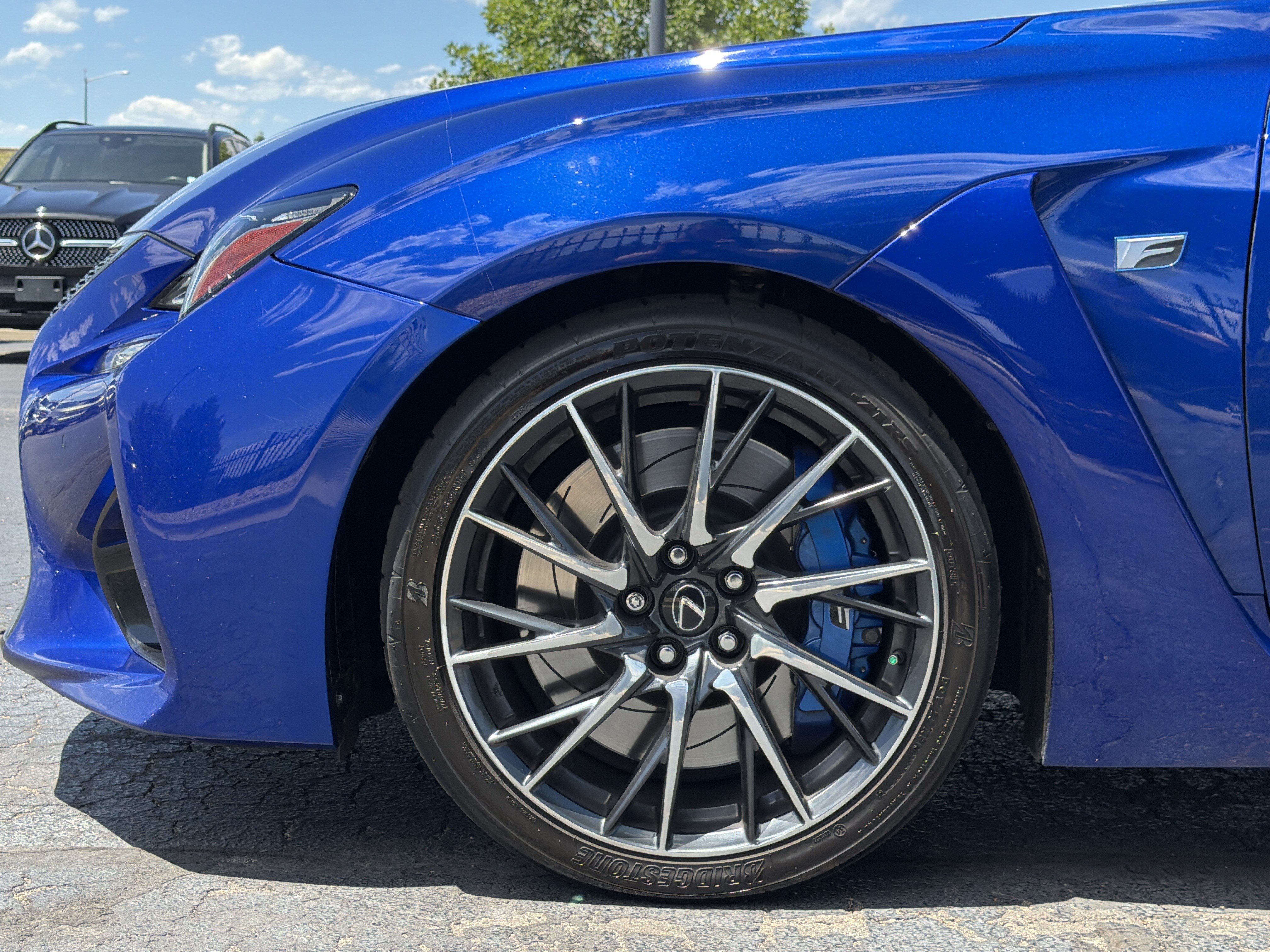 Used 2017 Lexus RC F w/ Performance Package RWD image 7