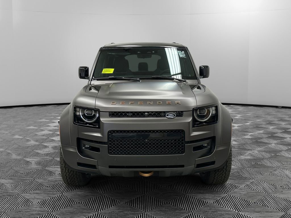 New 2026 Land Rover Defender 110 AWD/4WD image 8