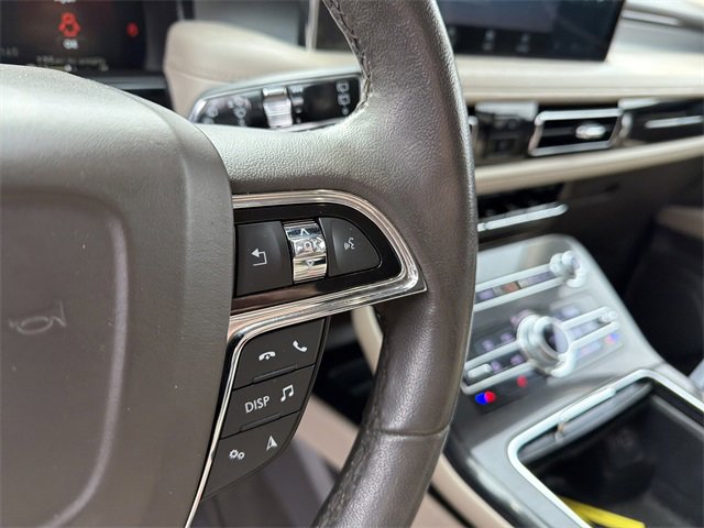 Used 2022 Lincoln Nautilus FWD image 19