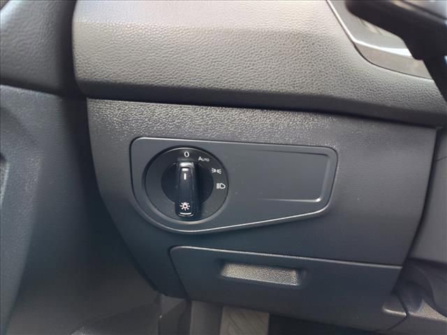 Used 2021 Volkswagen Tiguan S FWD image 25
