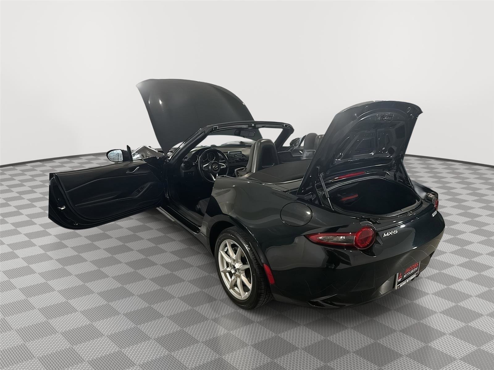 Used 2016 MAZDA MX-5 Miata Sport RWD image 34