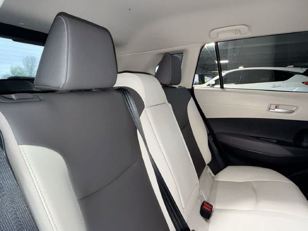 Used 2023 Toyota Corolla Cross XLE FWD image 26