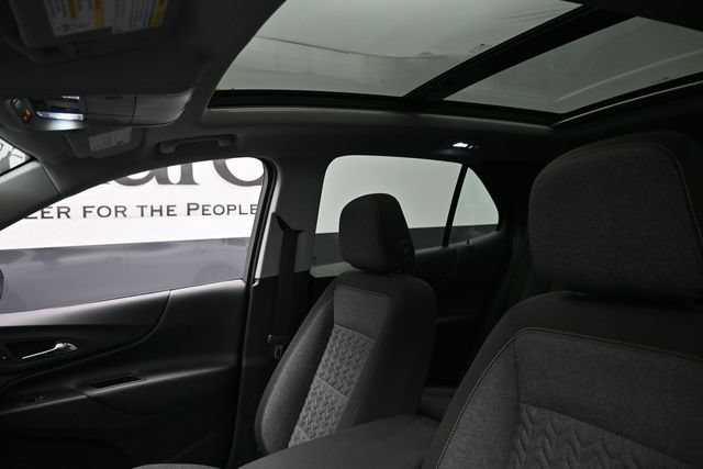 Used 2024 Chevrolet Equinox LT w/ LPO, Floor Liner Package FWD image 18