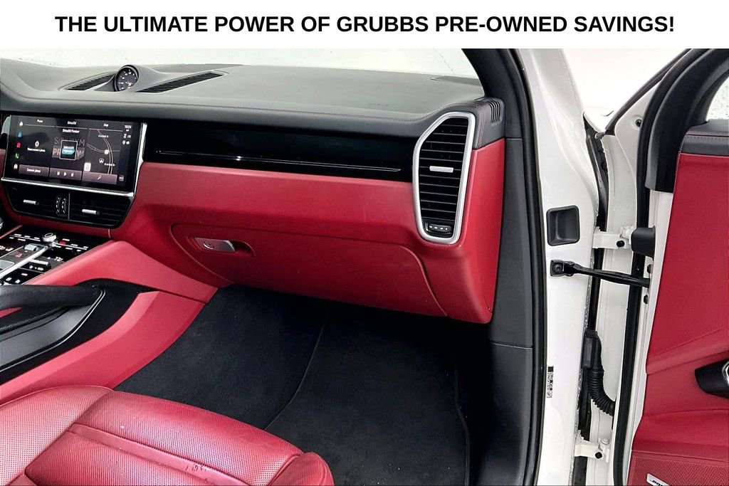Used 2022 Porsche Cayenne S AWD/4WD image 19