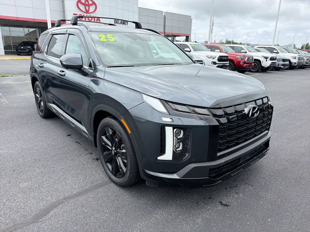 Used 2025 Hyundai Palisade XRT AWD/4WD image 2