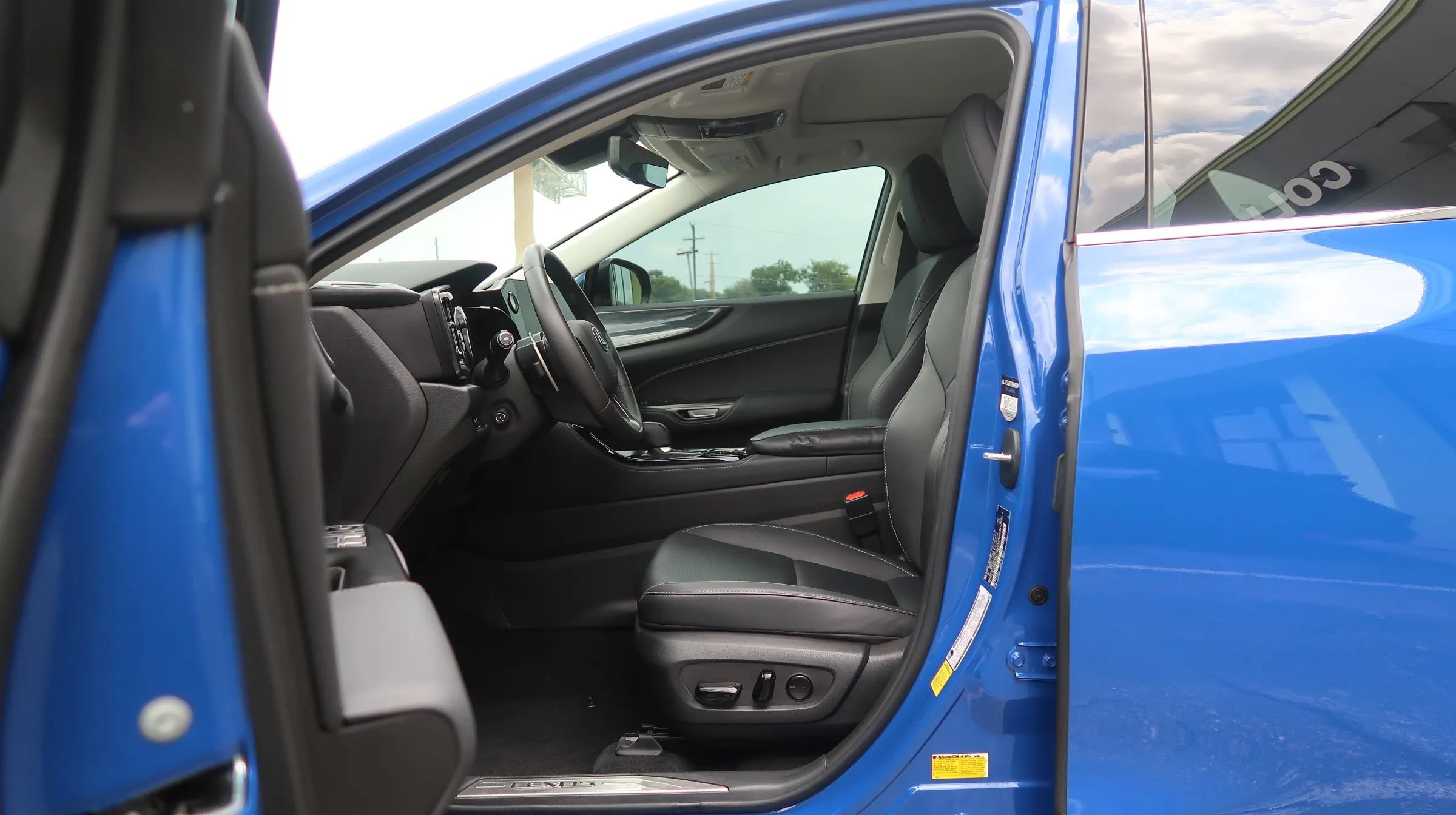 Used 2022 Lexus NX 350 AWD image 16