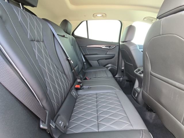 Used 2023 Buick Envision Avenir AWD/4WD image 14