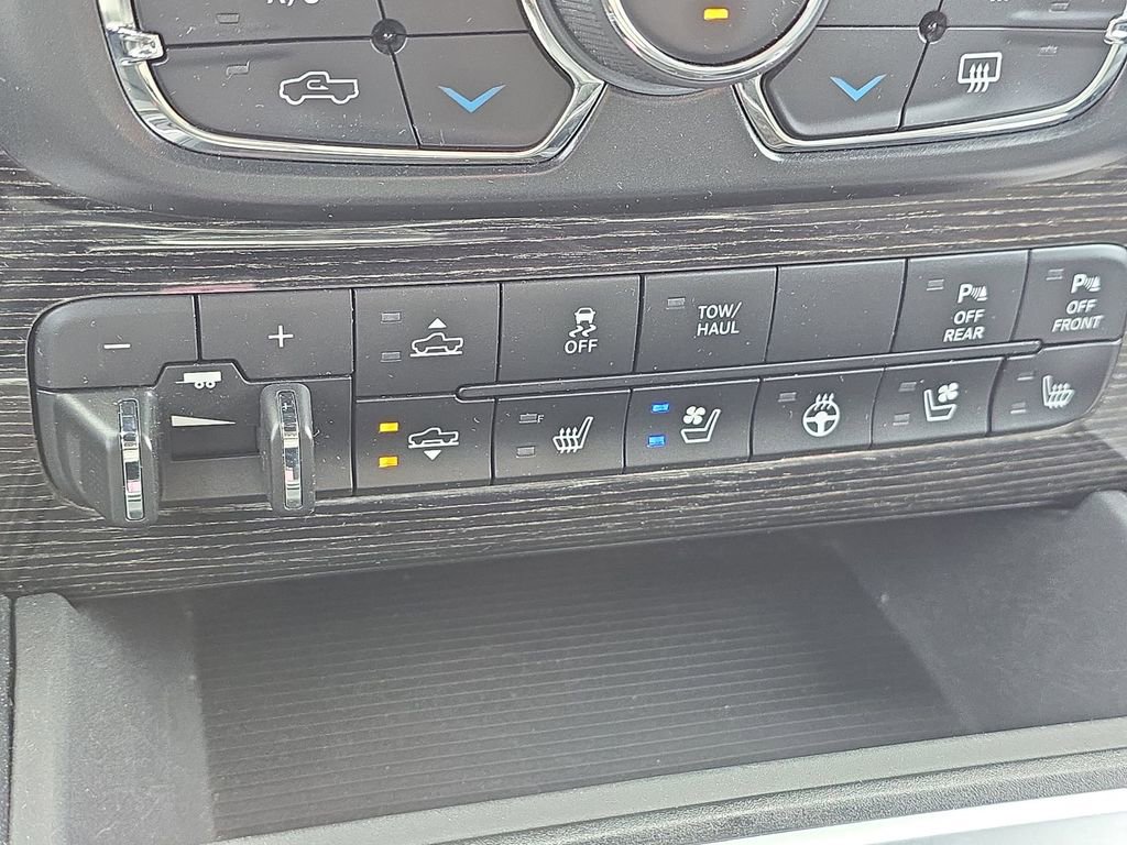 Used 2016 RAM 1500 Limited image 45