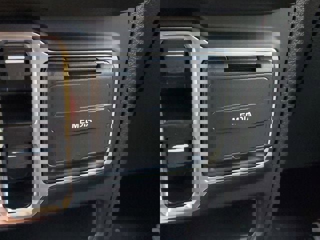 New 2025 Jeep Wrangler Unlimited Sport image 27