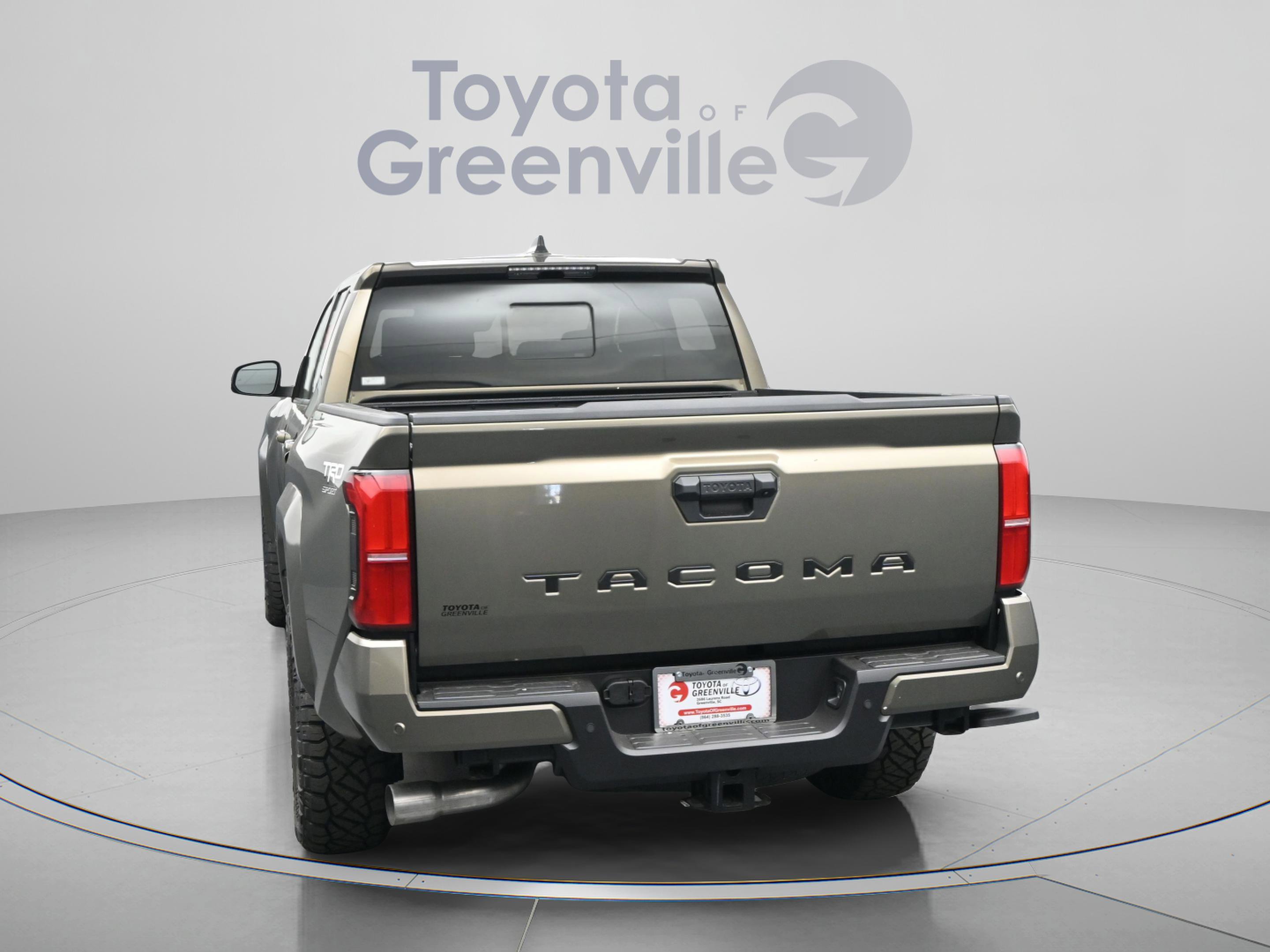 Used 2025 Toyota Tacoma TRD Sport w/ TRD Sport Upgrade Package RWD image 10