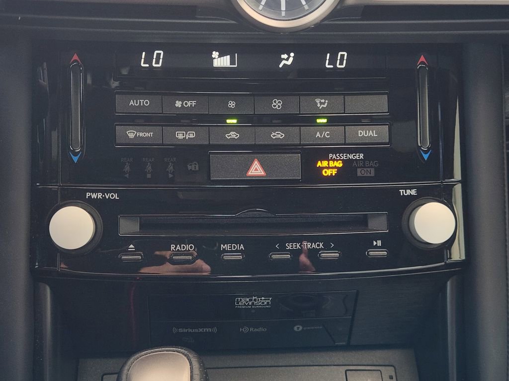 Used 2022 Lexus IS 350 F Sport RWD image 19