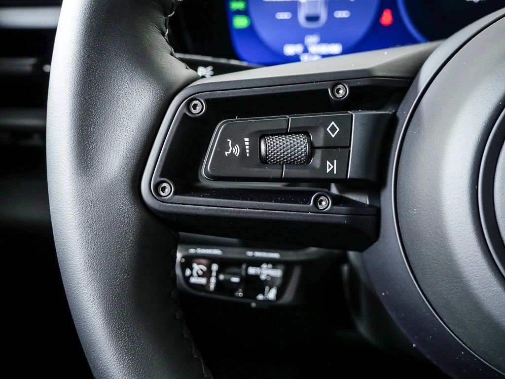 Used 2025 Porsche Macan Turbo Electric image 11