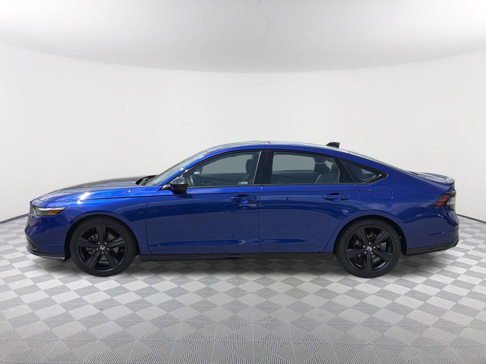 Used 2023 Honda Accord Sport image 14