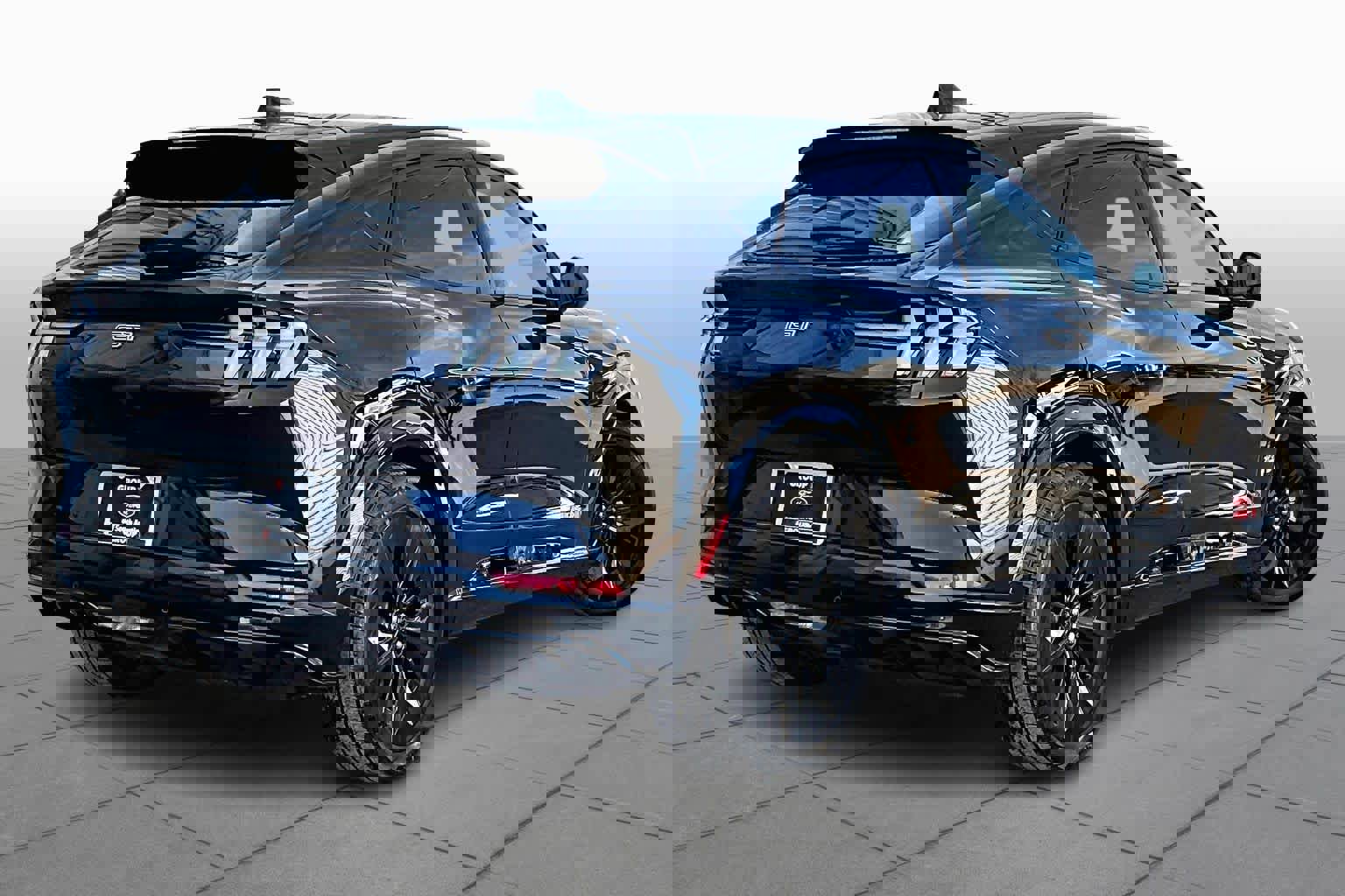 Used 2025 Ford Mustang Mach-E GT image 13