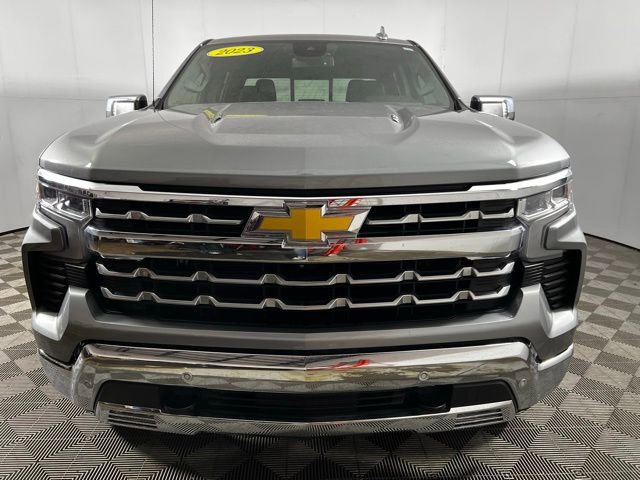 Used 2023 Chevrolet Silverado 1500 LTZ w/ LTZ Convenience Package II image 7