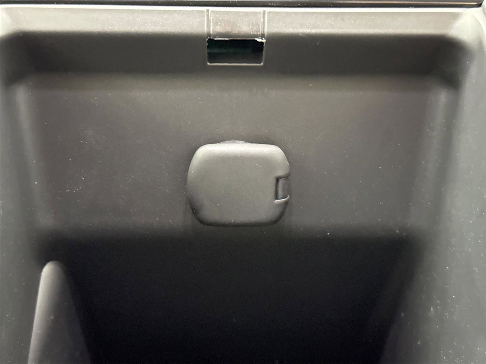 Certified 2025 Toyota Camry SE w/ Convenience Package image 36