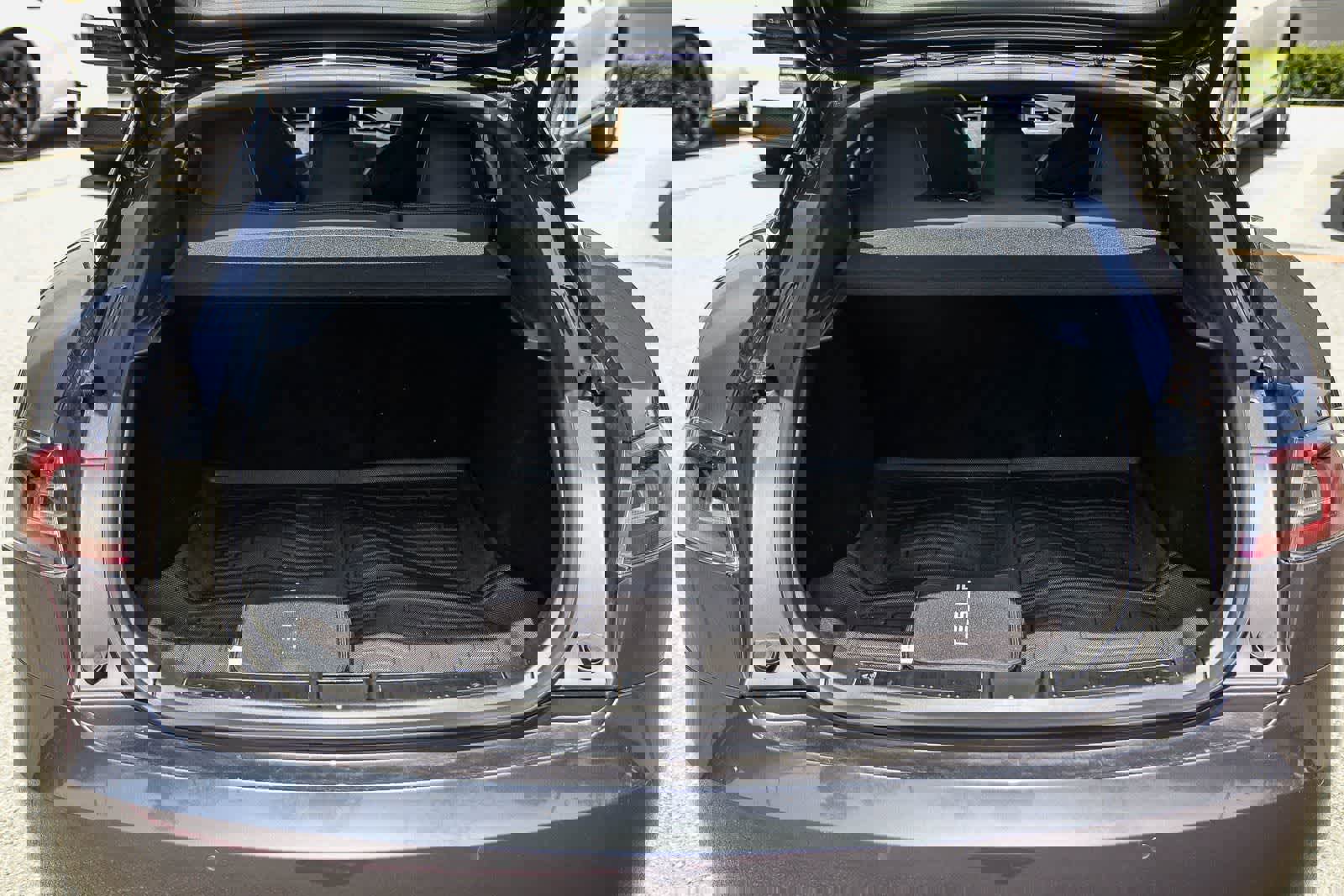 Used 2019 Tesla Model S 100D image 28