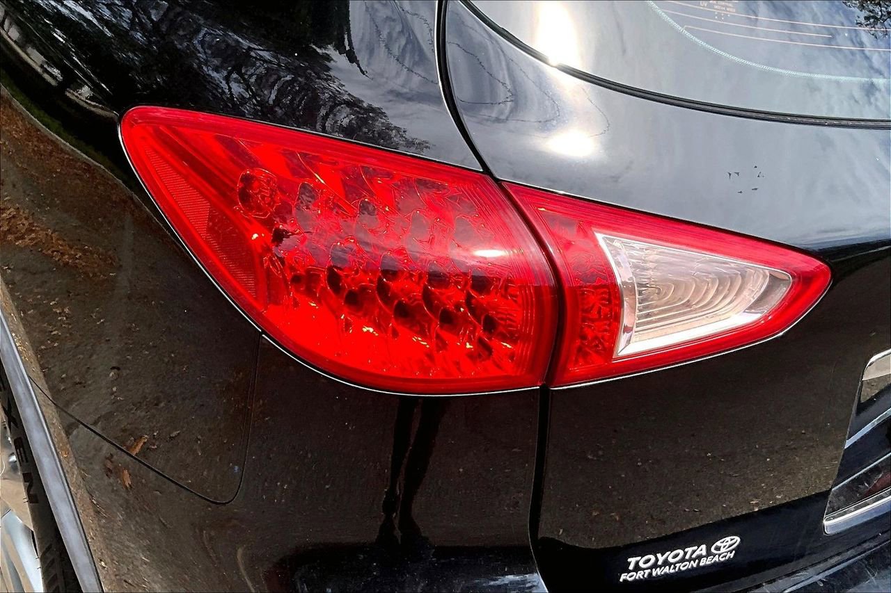 Used 2017 INFINITI QX50 2WD w/ Premium Plus Package image 20