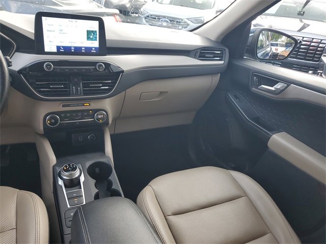 Used 2020 Ford Escape SEL image 14