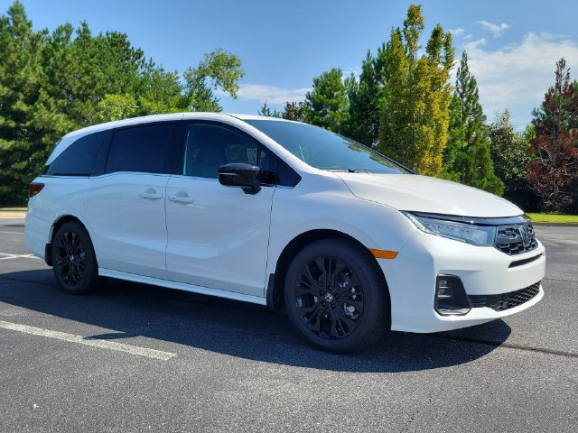 New 2026 Honda Odyssey Sport-L image 3
