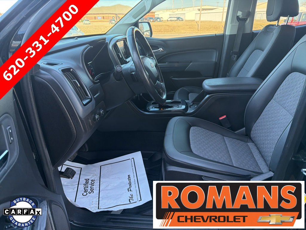 Used 2021 Chevrolet Colorado Z71 w/ Z71 Midnight Edition image 10