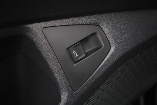 New 2026 Volkswagen Jetta SE image 11