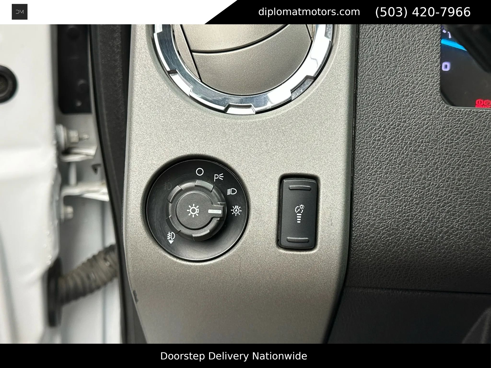 Used 2016 Ford F350 Lariat w/ Lariat Interior Package image 36