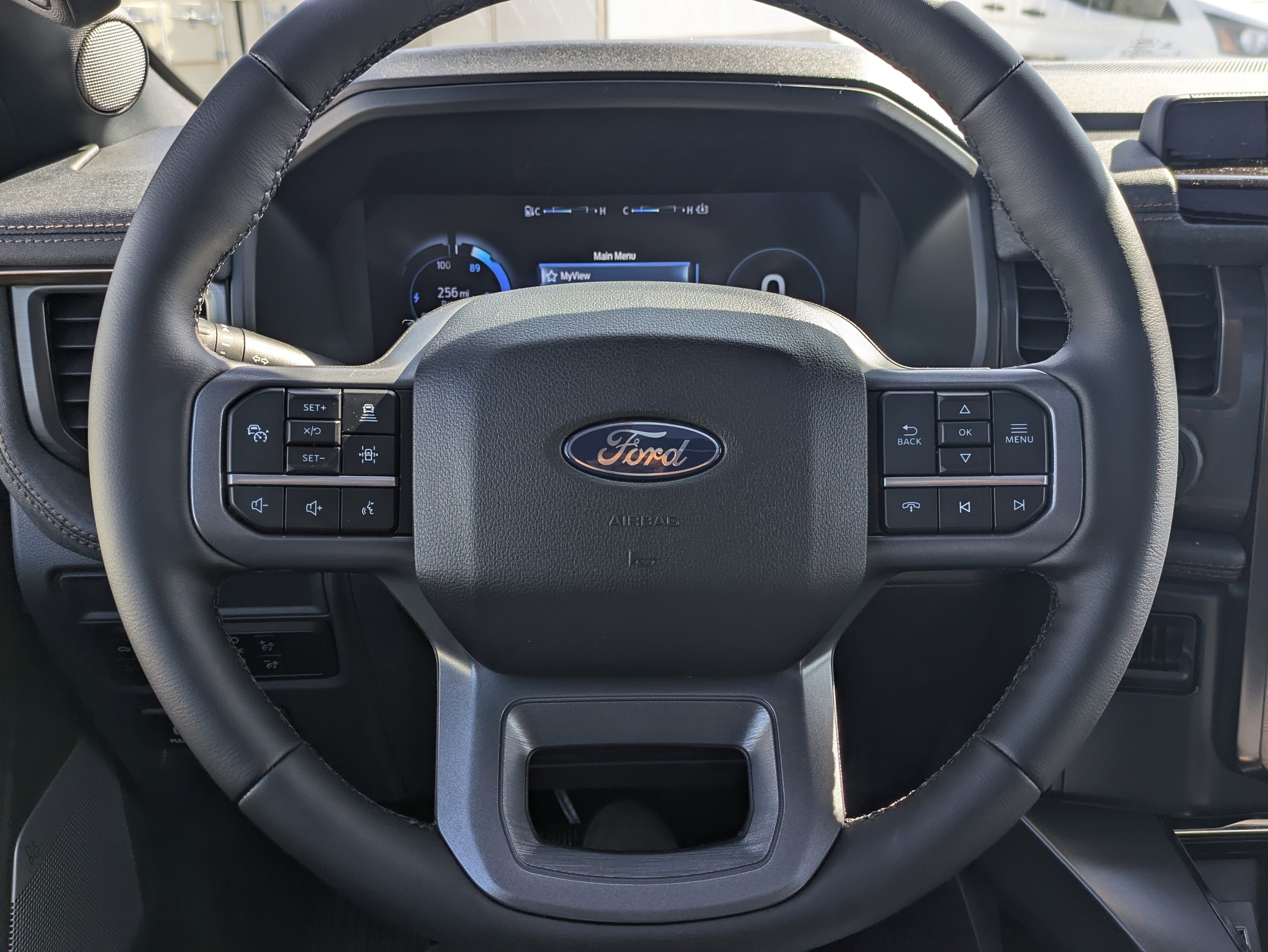 New 2025 Ford F150 Lightning Lariat image 29