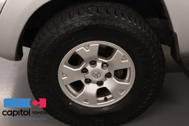 Used 2011 Toyota Tacoma PreRunner w/ TRD Off-Road Pkg w/JBL Audio RWD image 7