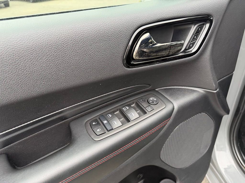 Used 2025 Dodge Durango GT image 15
