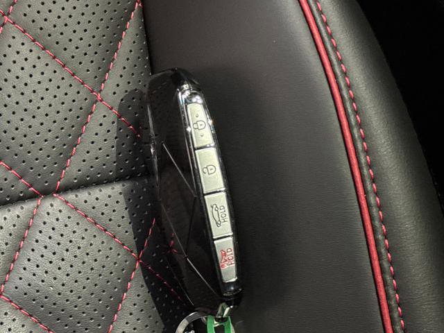 Used 2024 Genesis G70 3.3T Advanced w/ Sport Prestige Package image 27