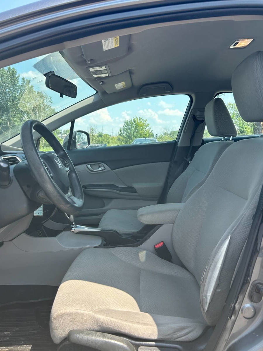 Used 2013 Honda Civic LX image 8