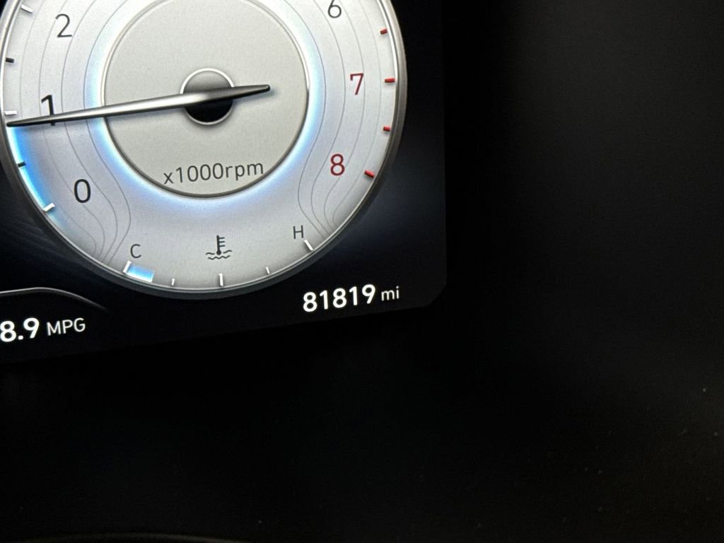 Used 2022 Hyundai Santa Fe Limited image 13