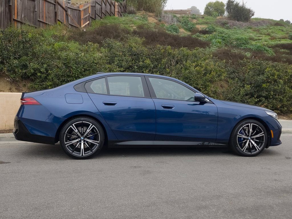 New 2026 BMW 530i w/ M Sport Package image 4