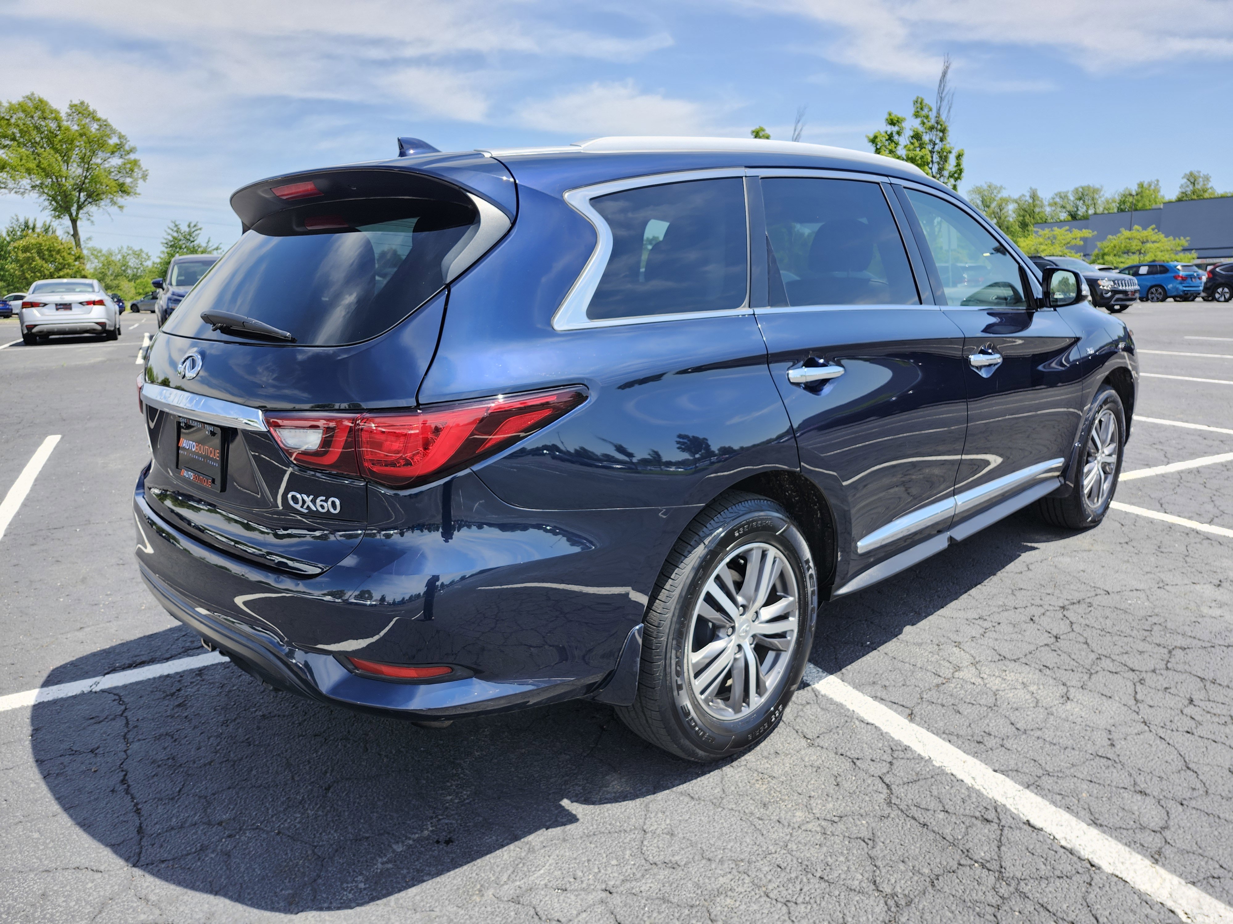 Used 2020 INFINITI QX60 Pure AWD/4WD image 19