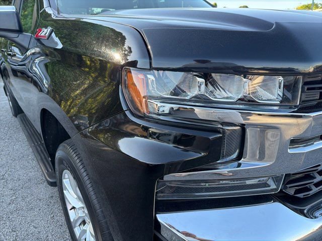 Used 2019 Chevrolet Silverado 1500 LT w/ All-Star Edition AWD/4WD image 14