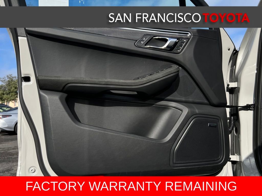 Used 2024 Porsche Macan GTS image 43