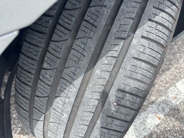 Used 2024 Porsche Macan S image 3