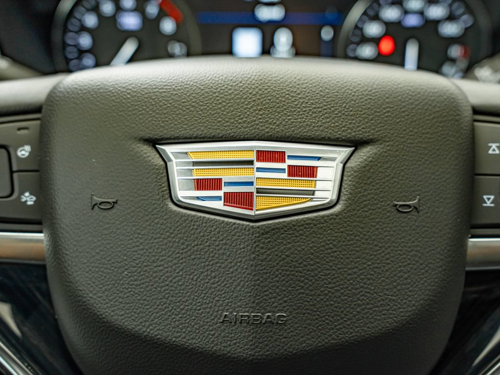 Used 2025 Cadillac XT6 Premium Luxury w/ Technology Package AWD/4WD image 22