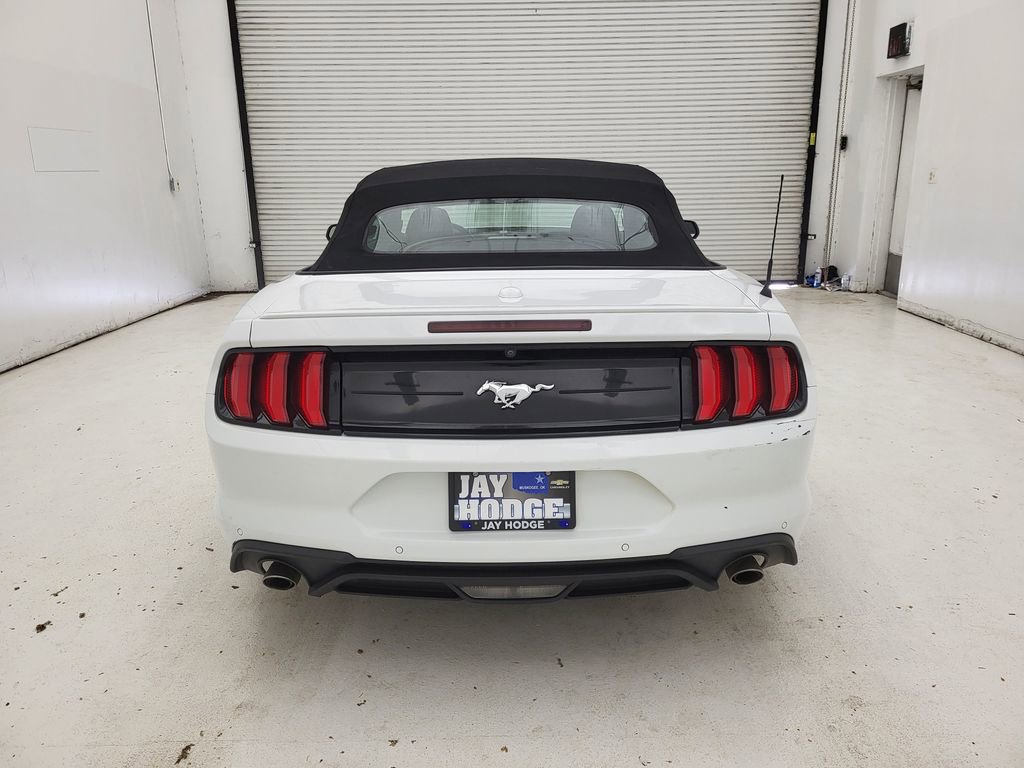 Used 2022 Ford Mustang Premium image 16