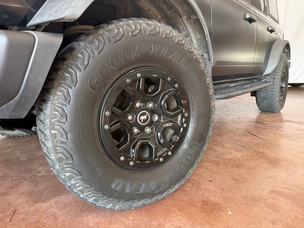 Used 2022 Ford Bronco Badlands w/ Sasquatch Package AWD/4WD image 17