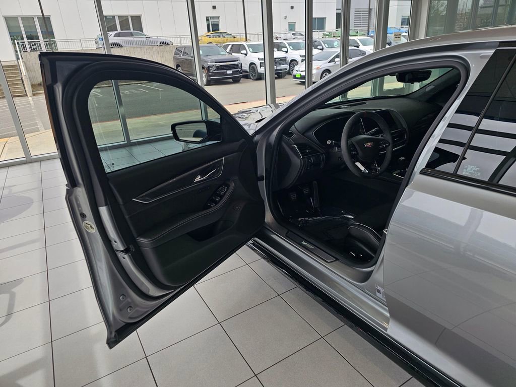 Used 2024 Cadillac CT5 V Blackwing w/ Parking Package RWD image 18