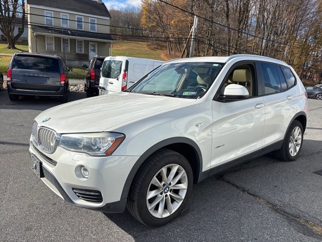 Used 2016 BMW X3 xDrive28i image 3
