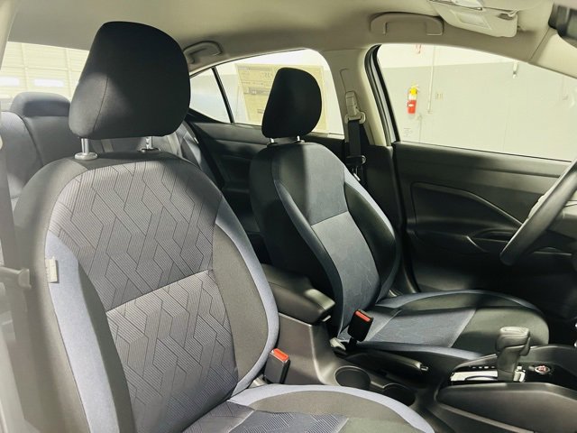 New 2025 Nissan Versa SV w/ Trunk Package image 31