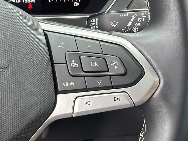 Used 2022 Volkswagen Tiguan SE w/ Panoramic Sunroof Package FWD image 26