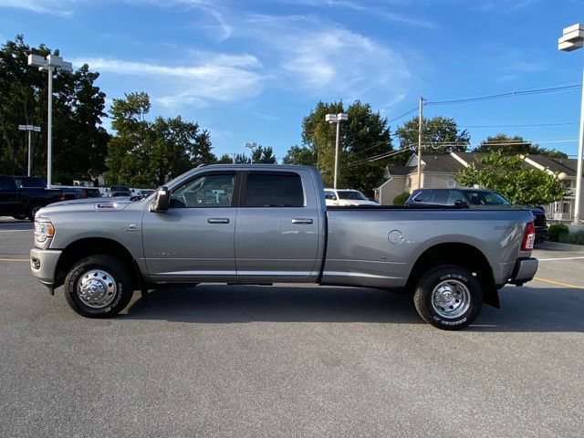 Used 2024 RAM 3500 Big Horn w/ Sport Appearance Package AWD/4WD image 2